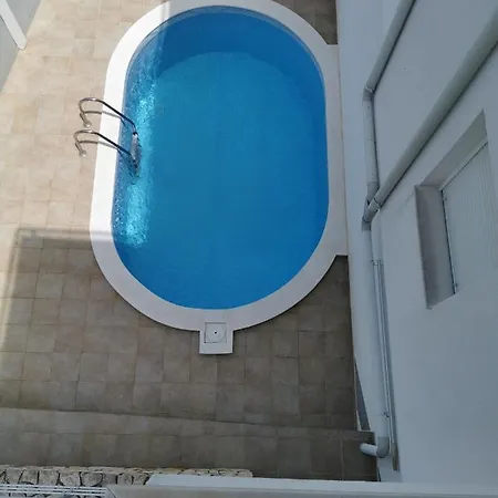 בית הארחה D&d Veyra 4*