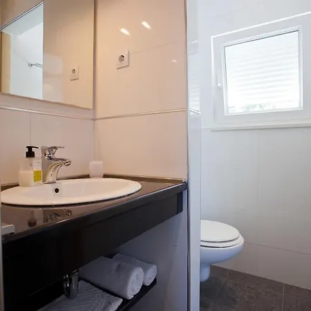 Bellevue Guest house Vis